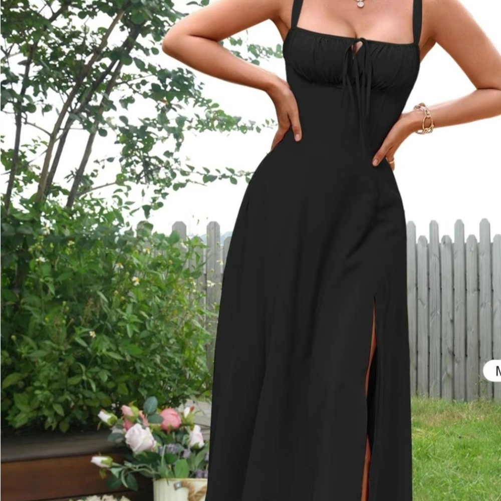 Elegant Black Maxi Dress